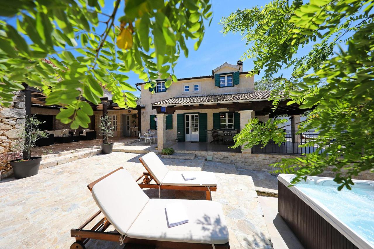 Villa Dvori Dida Mile Светий Петар Екстер'єр фото